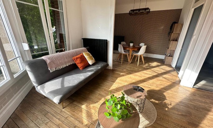 Charleville-Mezieres Apartment | Appartement lumineux et spacieux