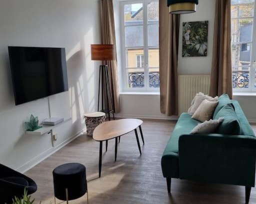 Charleville-Mezieres Apartment | Appartement Jungle- hypercentre -Charleville
