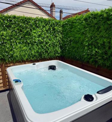 Drancy Apartment | Appartement jacuzzi d'exception - proche Paris