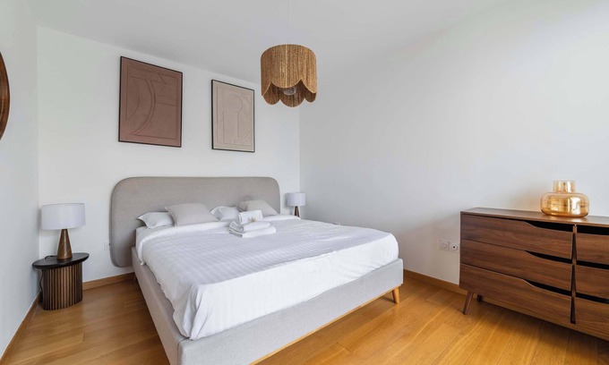 Cœur de Ville Apartment | Appartement lumineux avec terrasse Courbevoie - 4P