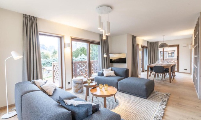Le Praz Apartment | Appartement moderne près du centre du village et des pistes, 6 pers, 3 chambres, parking inclus - FR-1-568-40