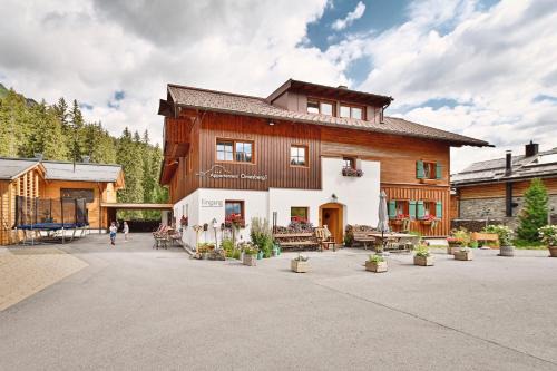 Lech am Arlberg Apartment | Appartement Omesberg 1