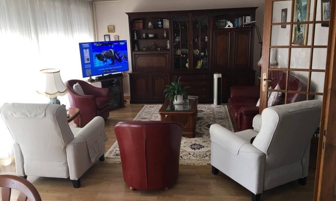 Tours Apartment | Appartement Paisible en Bord de Cher, à 5 mn du Parc