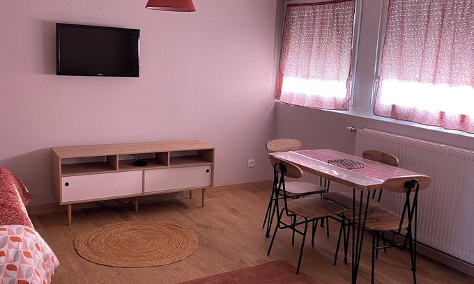 Saint-Dizier Apartment | Appartement Pour 3 Personnes