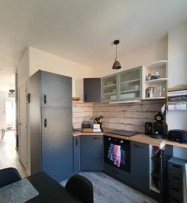 Mers-les-Bains Apartment | appartement rénové et lumineux a mers les bains au dessus d'un ancien commerce mersois en duplex pour 4 personnes pour du repos, des vacances ou pour le travail