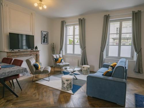 Saumur Apartment | Appartement refait à neuf avec cachet de l'ancien