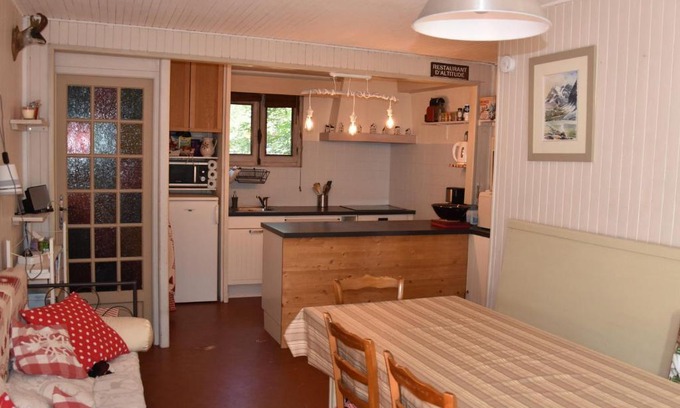 Pralognan-la-Vanoise Apartment | Appartement spacieux 4 pièces, proche commerces et téléphérique, idéal familles, Pralognan-la-Vanoise - FR-1-464-156