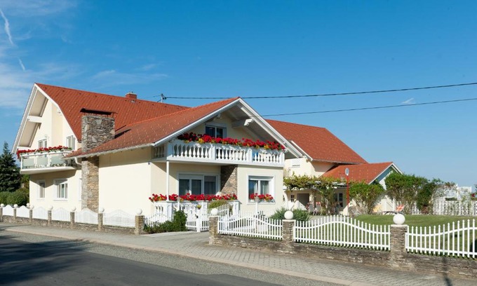 Kukmirn Apartment | Appartement Schober