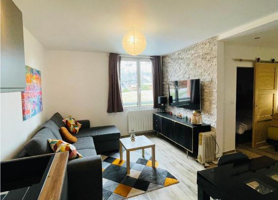 Saint-Etienne-en-Devoluy Apartment | Appartement superdevoluy