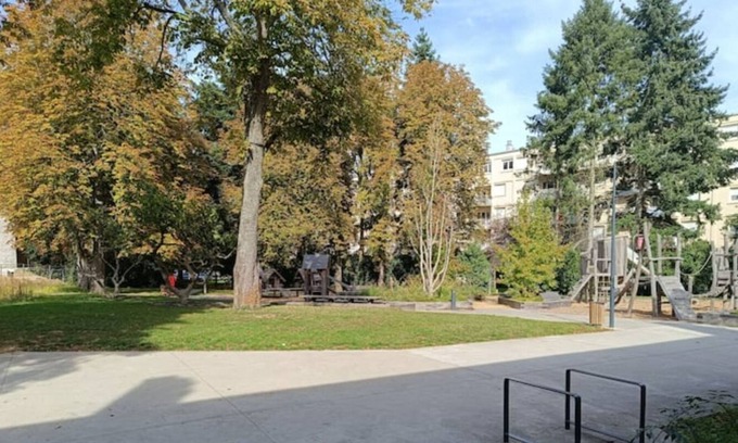 Laval Apartment | Appartement T3 Refait à Neuf