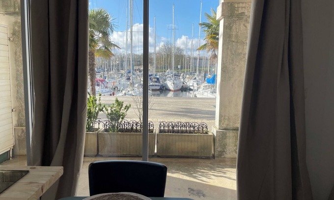 Rochefort Apartment | Appartement vue sur Port de Plaisance