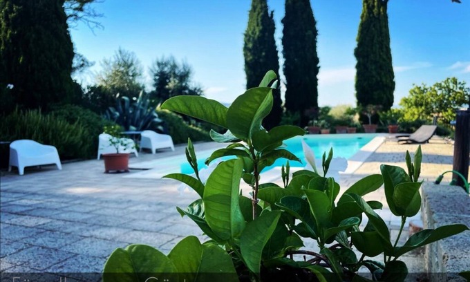 Rosignano Marittimo Apartment | Appartemento SanMartino - vacation in a country house steeped in history.