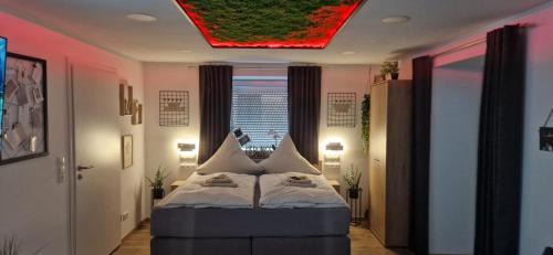 Posing Apartment | Appartment-Ferienwohnung mit Küche, Bad, WLAN, Klimaanlage, Modern eingerichtet