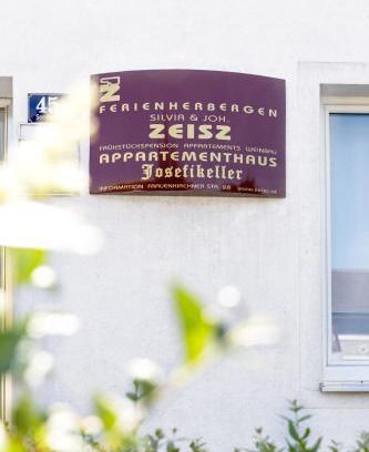 Podersdorf am See Apartment | Appartmenthaus Josefikeller