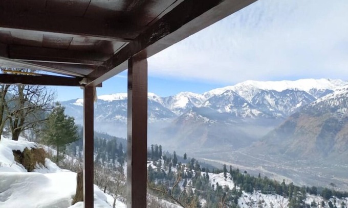 Naggar Other | Apple farm stay with A Breathtaking viewsnn
