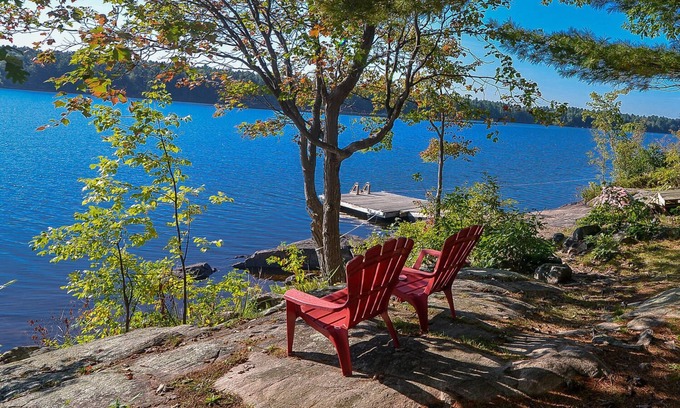 Arden Cottage | Approximately 500ft private lake frontage southern exposure