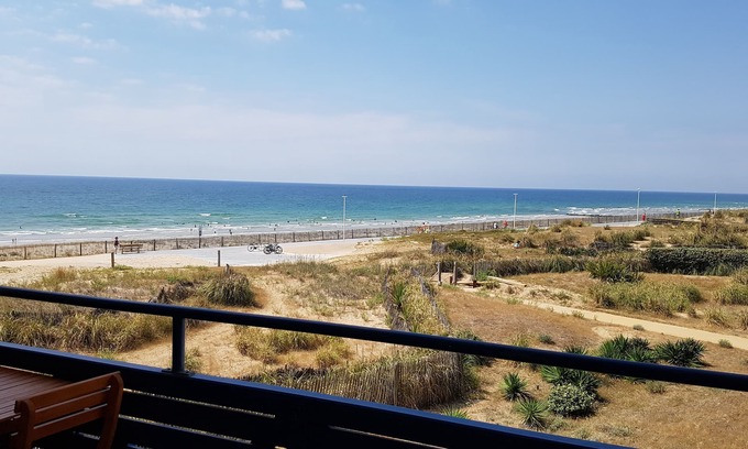 Lacanau-Ocean Apartment | Appt 4 people - sea view - direct access to the beach - underground parking