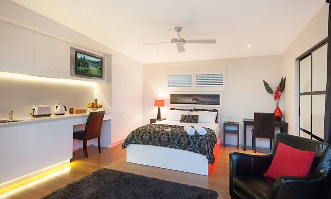 Byron Bay House | April Sun Villa - Beachfront Villas in the heart of Byron Bay