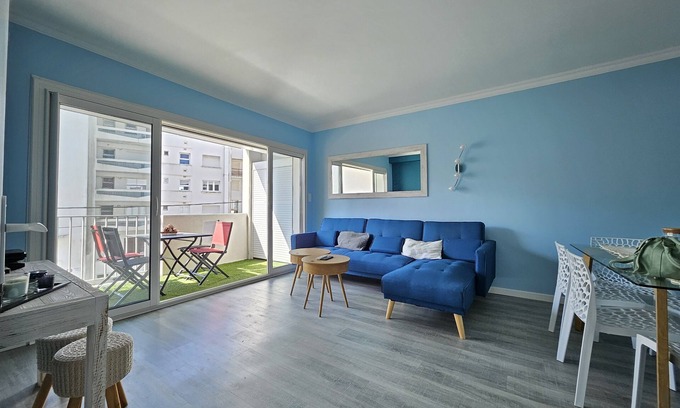 Pontaillac Apartment | Apt 4 Pers, 1 min de la Plage, Parking Privé