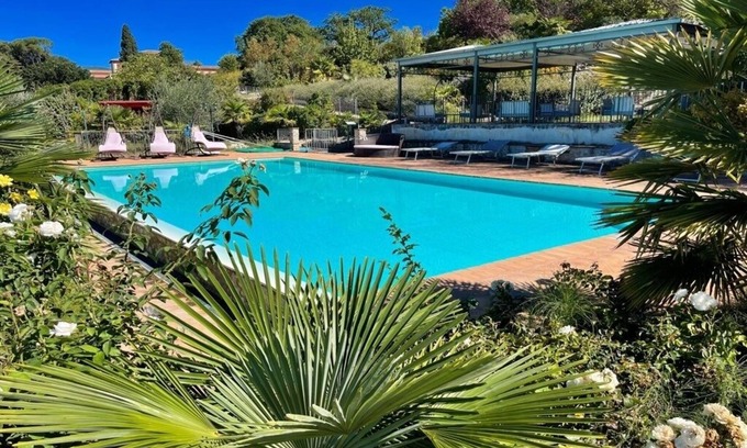 Spoleto Apartment | APT 6 - Aircon, WiFi, Spoleto centre 0.7 kms, Car recommended not essential