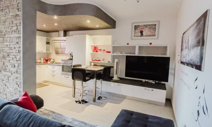 Tavernerio Apartment | Apt. a few kilometres from Como (La Primula)