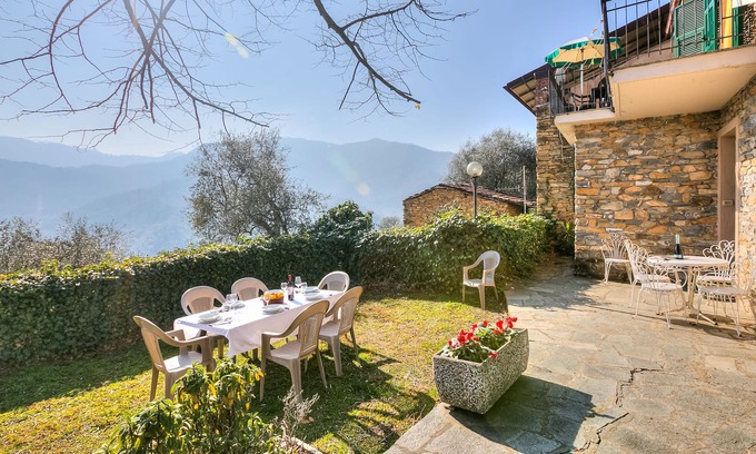 Casanova Lerrone Apartment | Apt Casetta - Relax And Nature, Casanova Lerrone, Italy