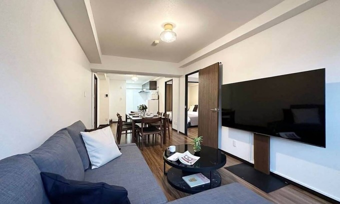 Hiroshima City Centre Apartment | Apt for 14 Ppl Great Location In a Quiet Area
