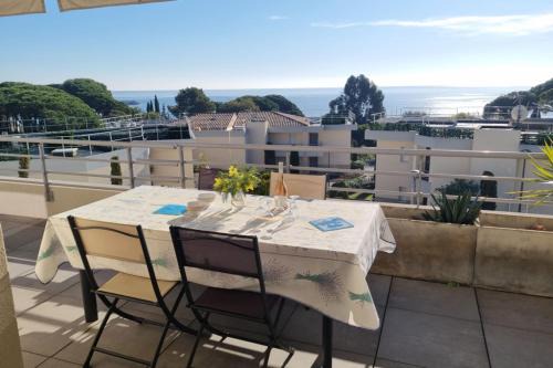 La Nartelle Apartment | Apt With Pool Magnificent Sea View 80m To Beach