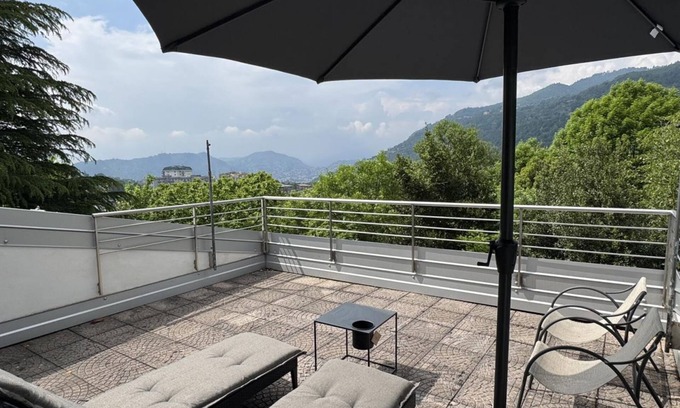 Lipomo Apartment | Apt with Terrace & Garden near Como