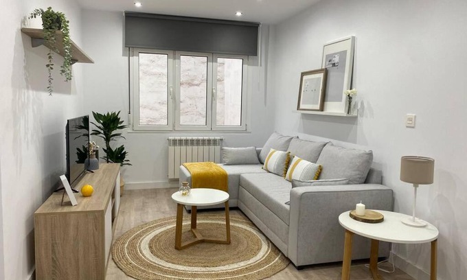 Distrito Oeste Apartment | Apto a 5 minutos de la Playa del Arbeyal