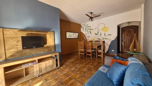 Parque Enseada Apartment | Apto amplo, arejado e mobiliado na Praia da Enseada-Guarujá