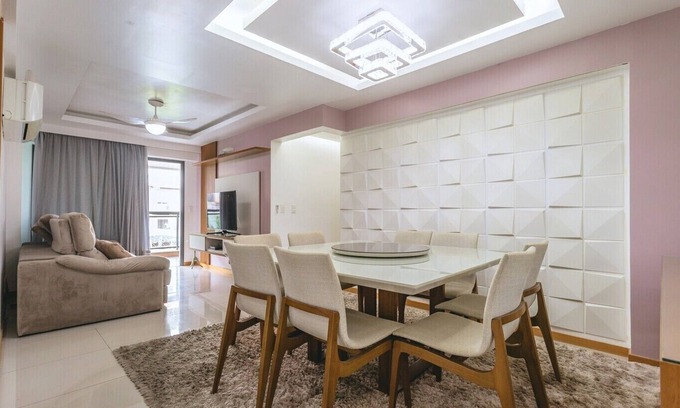 Niteroi Apartment | Apto com piscina, WiFi, ar-condicionado e garagem