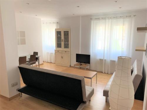 Distrito Sur Apartment | Apto. El Llano. Parking Incluido