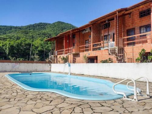 Maranduba Apartment | Apto kitnet em condomínio com piscina, em Ubatuba