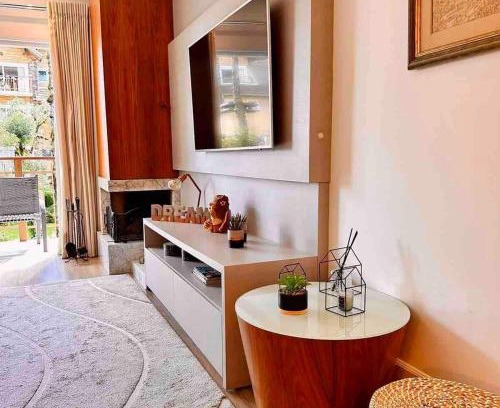 Gramado Apartment | Apto LINDO com lareira, piscina aquecida e jacuzzi