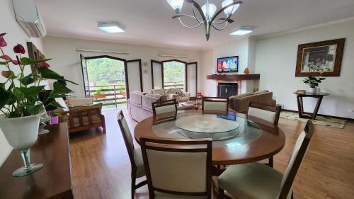Capivari Apartment | Apto no centro turístico Capivari (150m do Baden)