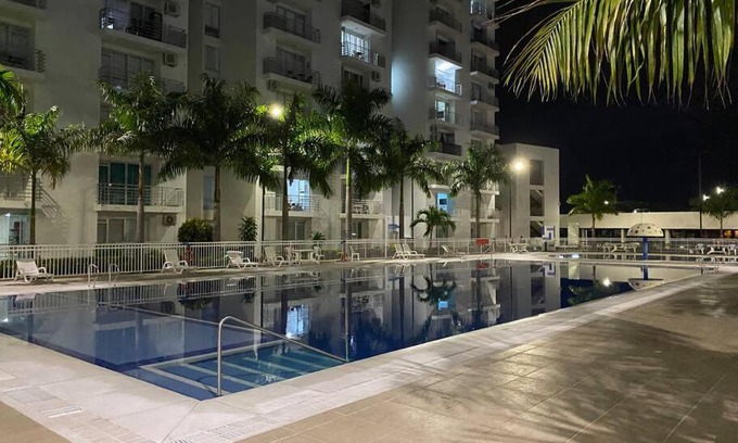 Girardot Apartment | Apto nuevo en Girardot, piscina, BBQ, terraza.