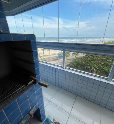Maracana Apartment | Apto Varanda Gourmet, Vista Mar, Churrasqueira- wi fi 2 Tvs