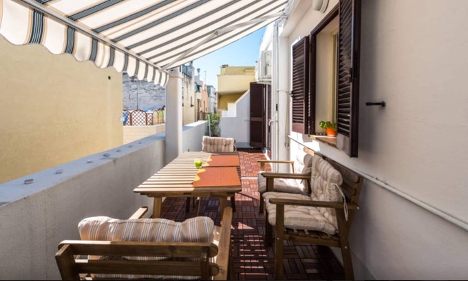 Mola di Bari Apartment | Apulia holydays-4 people apartment