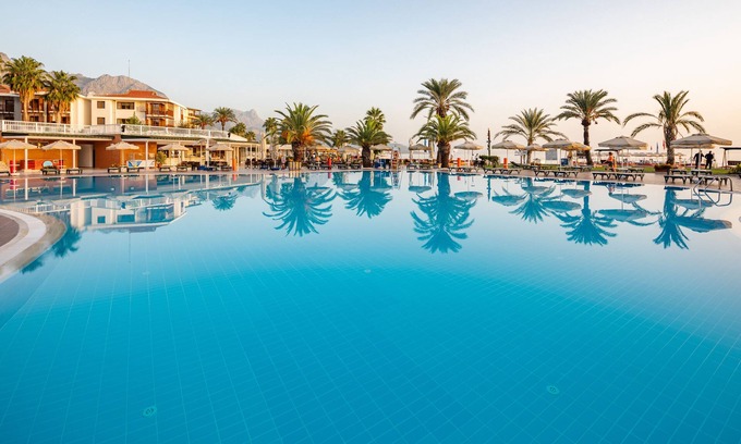 Kemer Resort | AQI Hydros Club