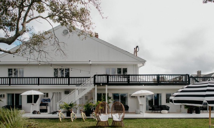 Aquebogue Hotel | Aqua by American Beech - Adults Only