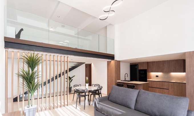 Penya-roja Apartment | Aqua Suites Ciudad de las Artes I