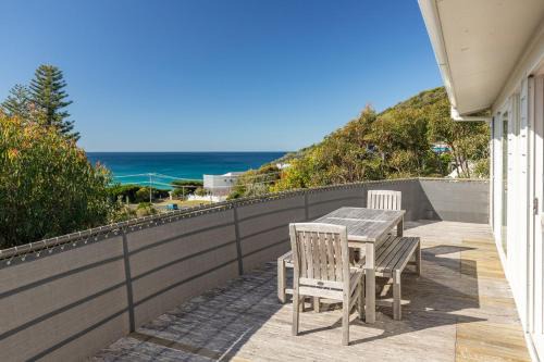 Boomerang Beach House | Aqua View