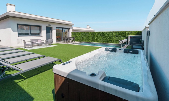 Atalaia Villa | Aqua Villa, with jacuzzi and private pool