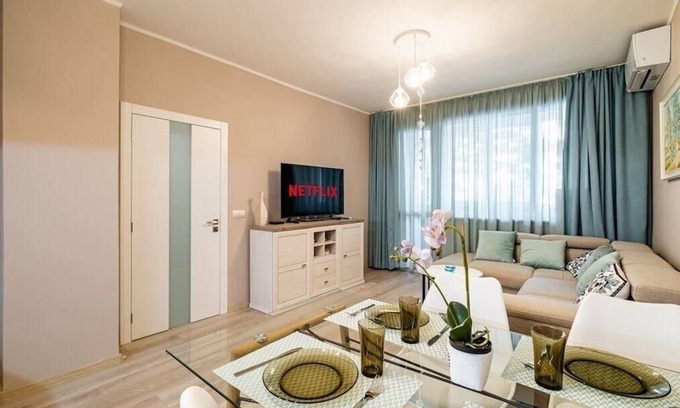 Varna Apartment | Aquamarine Apartment