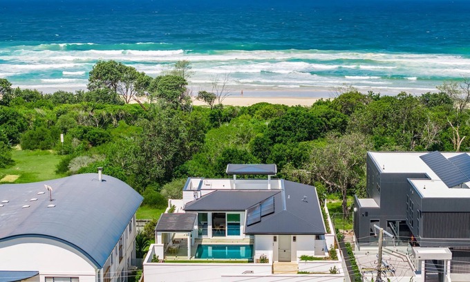 Pottsville House | Aquarium - beachfront Pottsville home with pool