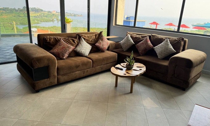 Kampala Apartment | Aquarius 2 bedroom with Lake View