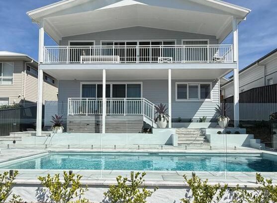 Catherine Hill Bay House | Aquila Beach Retreat