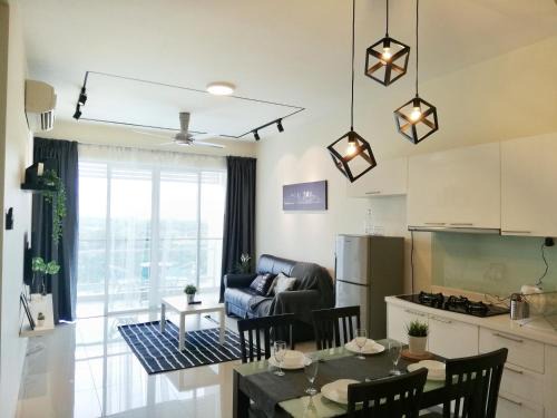 Ara Damansara Apartment | Ara Damansara Oasis Residence, Specious Home 4-8pax, 8min Subang Airport, 10min Sunway