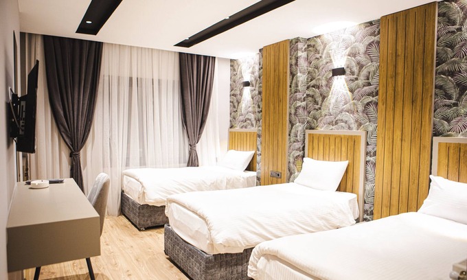 Karakopru Hotel | Arad Otel